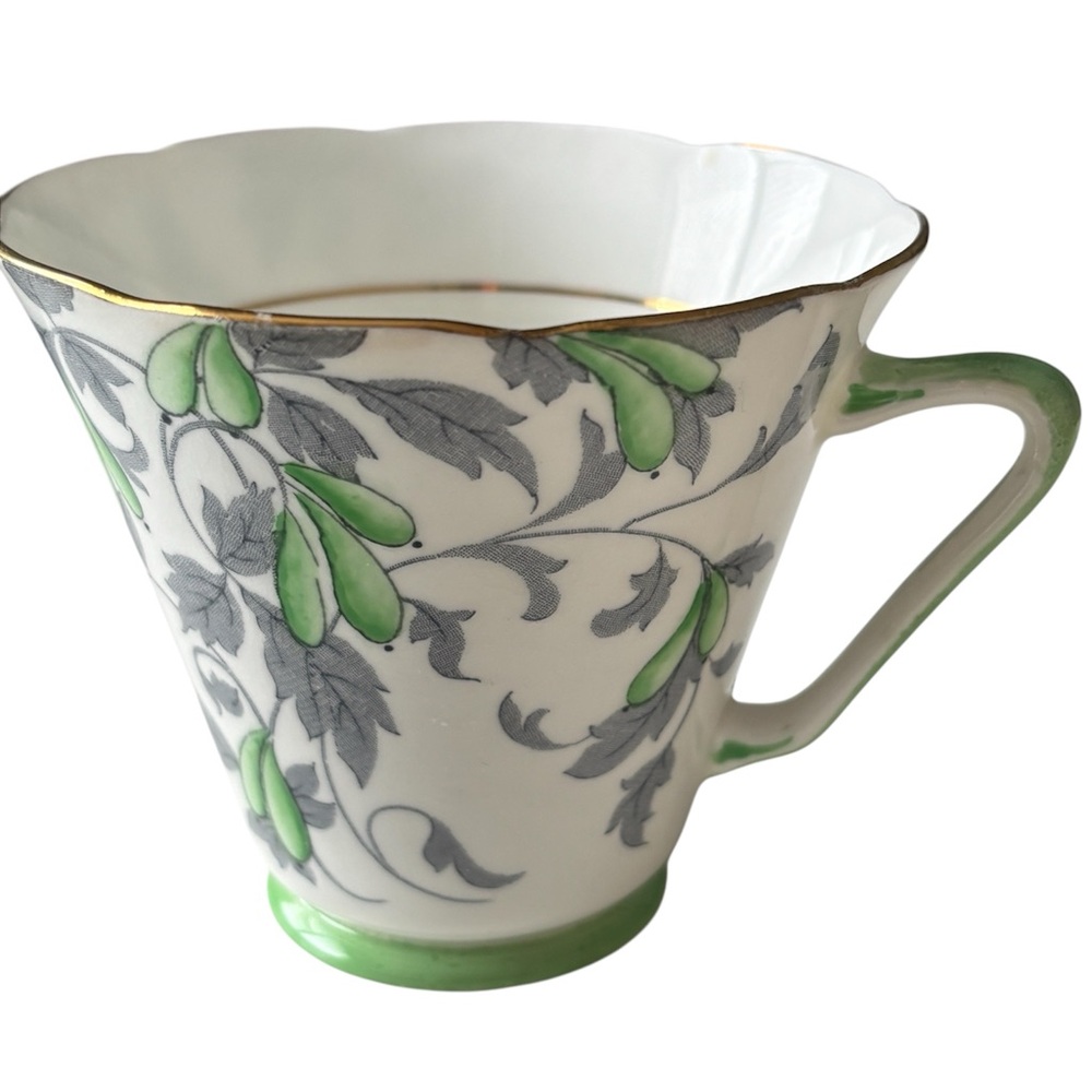 Vintage 1940s Grafton China "Ashley" Tea Cup & Saucer | Green & Grey Botanical - Picture 6 of 10